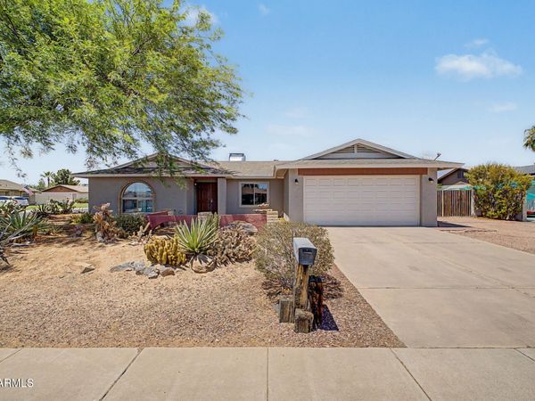3054 W TIERRA BUENA Lane, Phoenix, AZ 85053