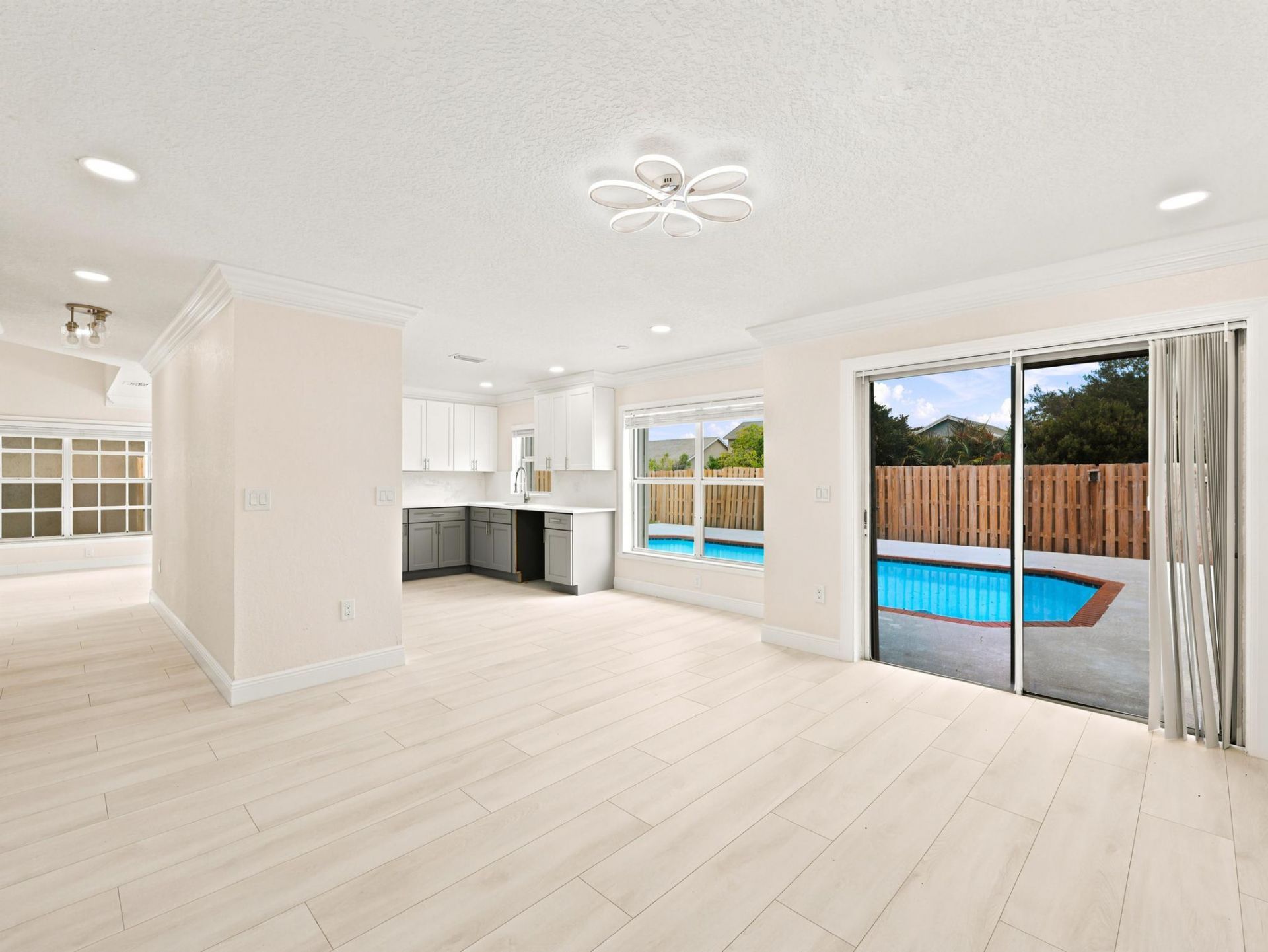 3157 NW 120th Way, Sunrise, FL 33323 Photo