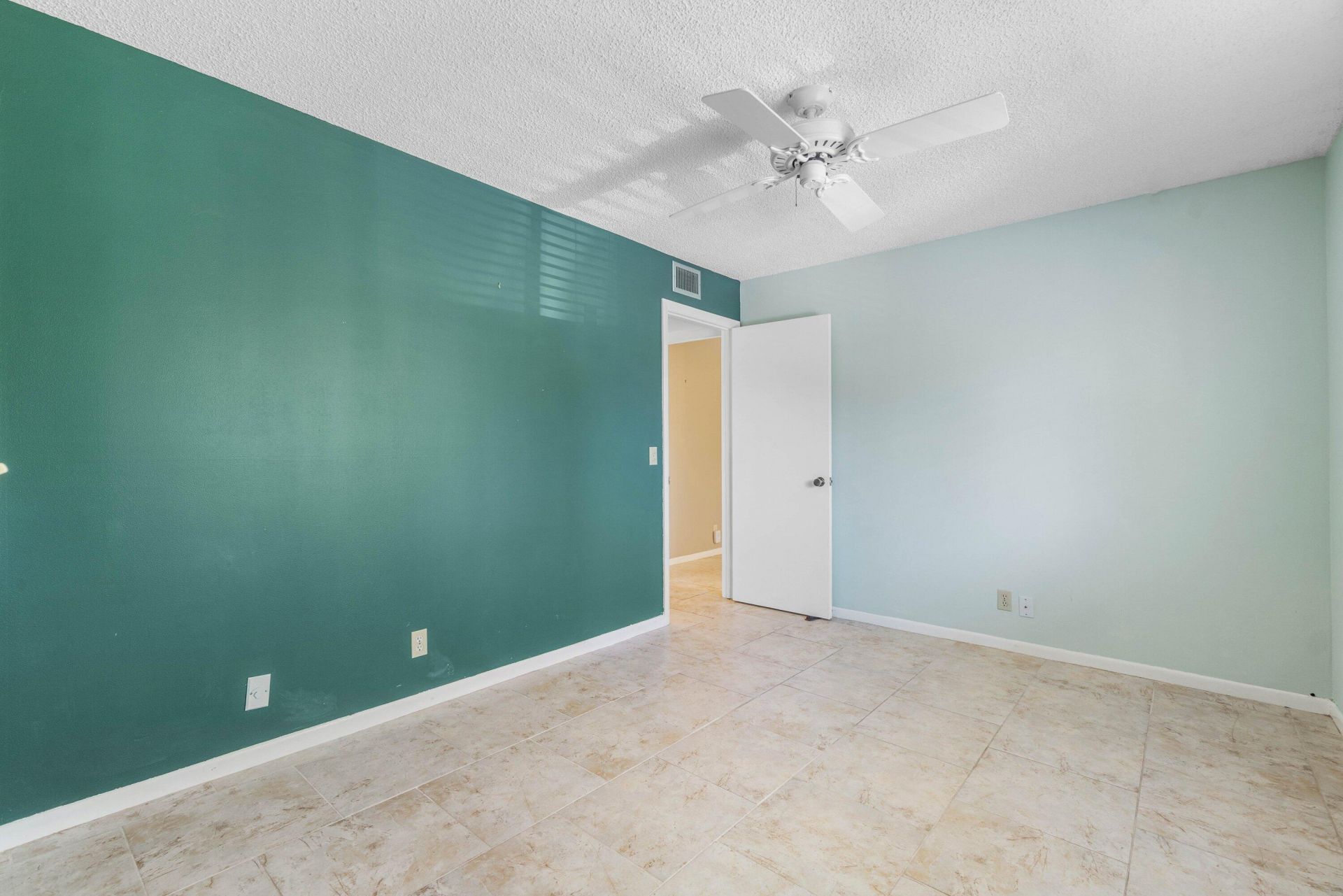 322 Pine Ridge Circle, Unit A-2, Greenacres, FL 33463 Photo
