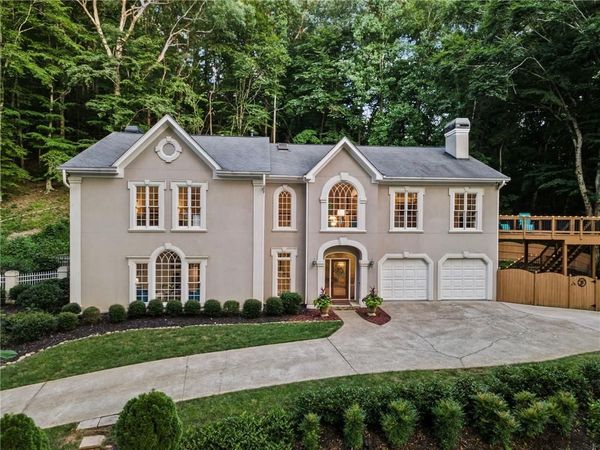 1260 Oakhaven Drive , Roswell, GA 30075