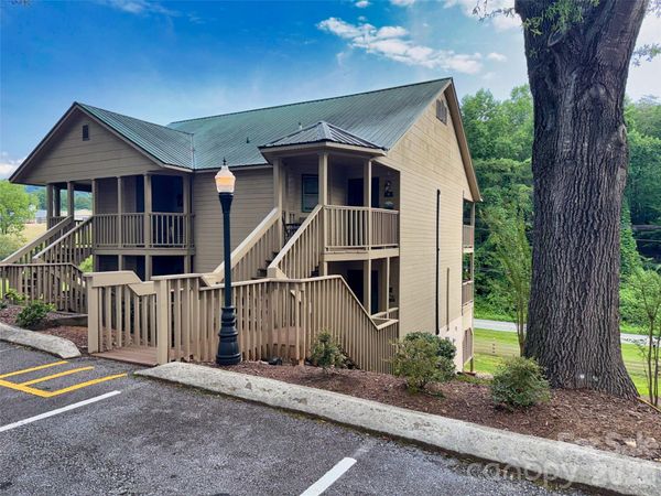 160 Whitney Boulevard , Unit 3, Lake Lure, NC 28746