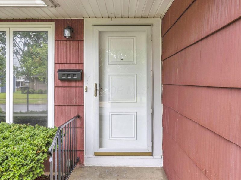 1167 Manfeld Drive, Columbus, OH 43227 Photo 3