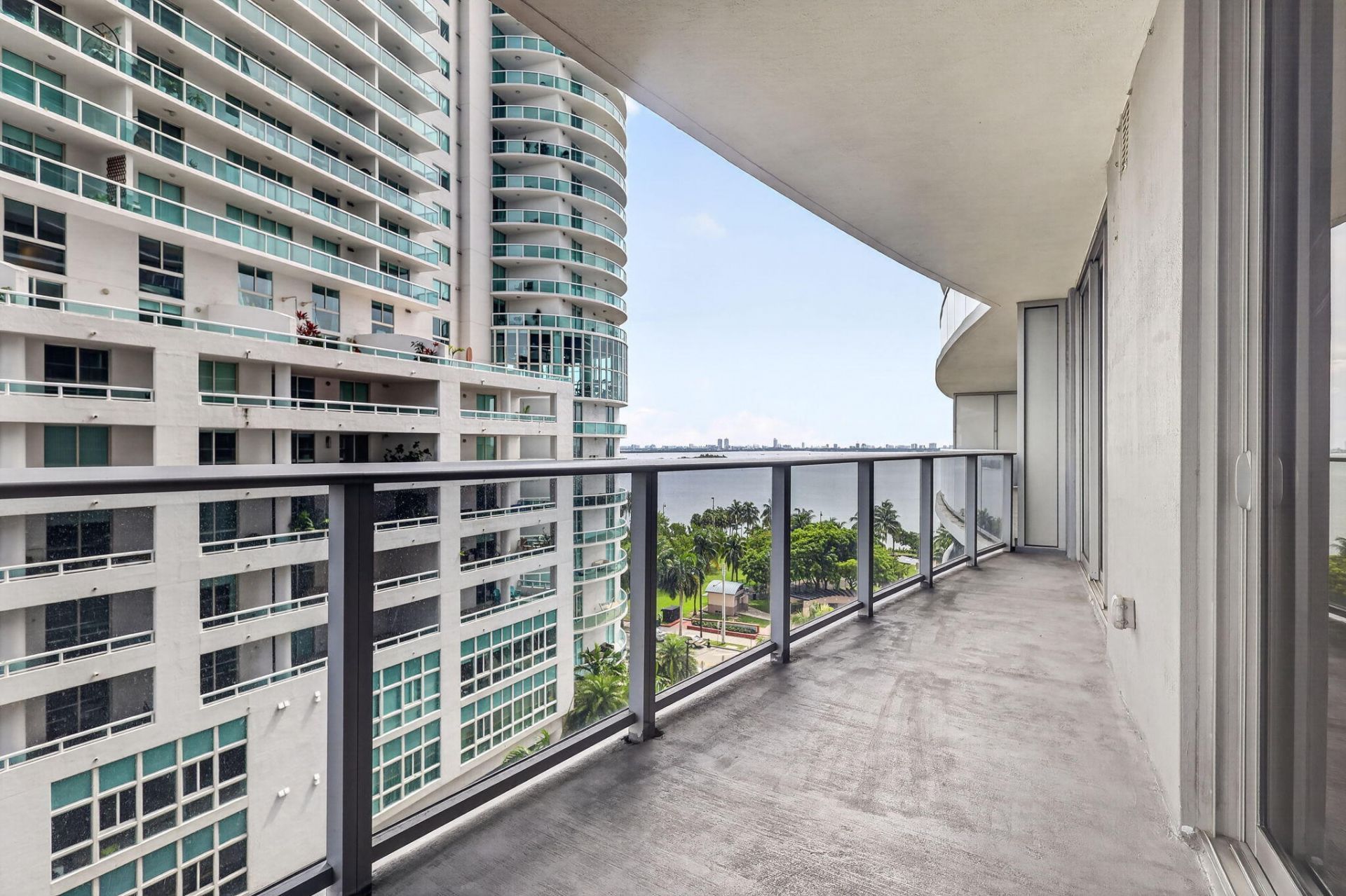 488 NE 18th Street, Unit 807, Miami, FL 33132 Photo