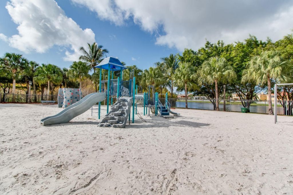 9019 Alexandra Circle, Wellington, FL 33414 Photo