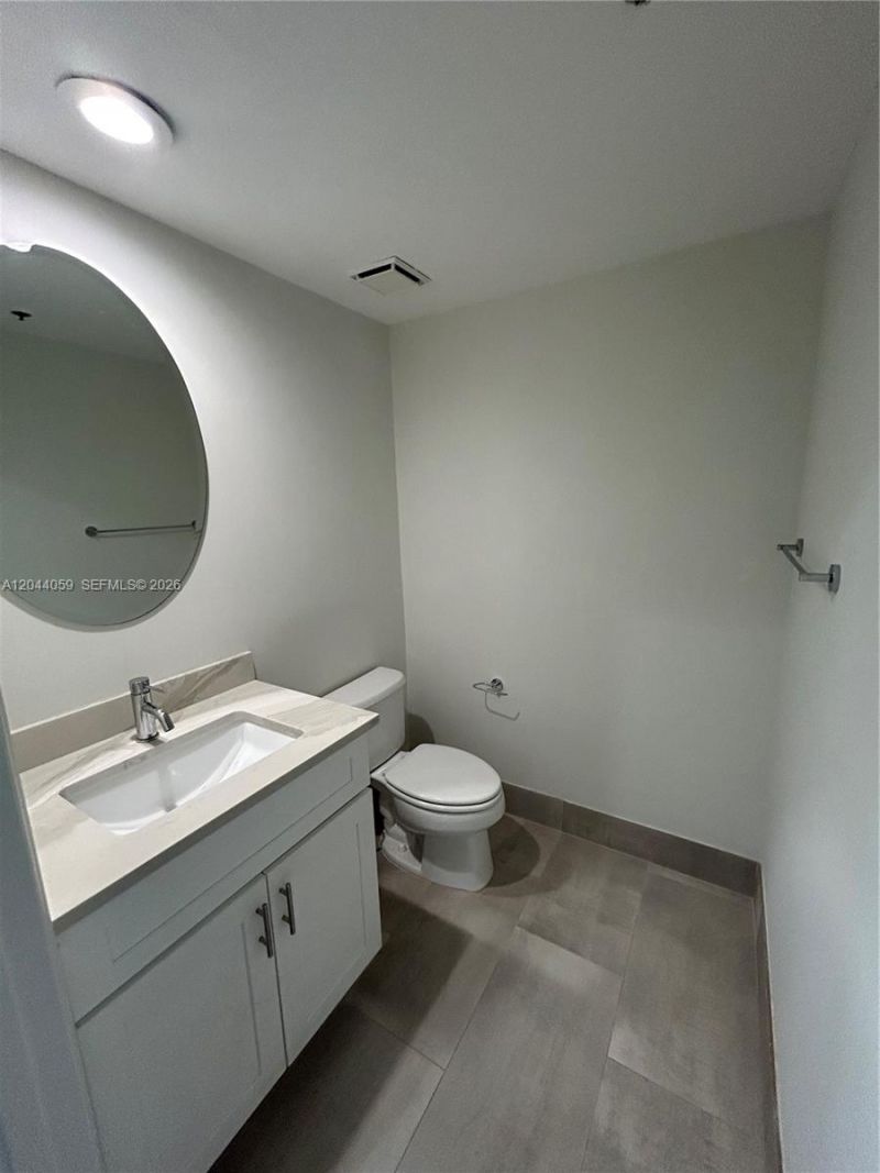 3225 NE 184th St, Unit 10106, Aventura, FL 33160 Photo