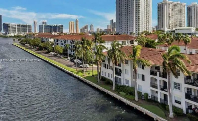 3225 NE 184th St, Unit 10106, Aventura, FL 33160 Photo