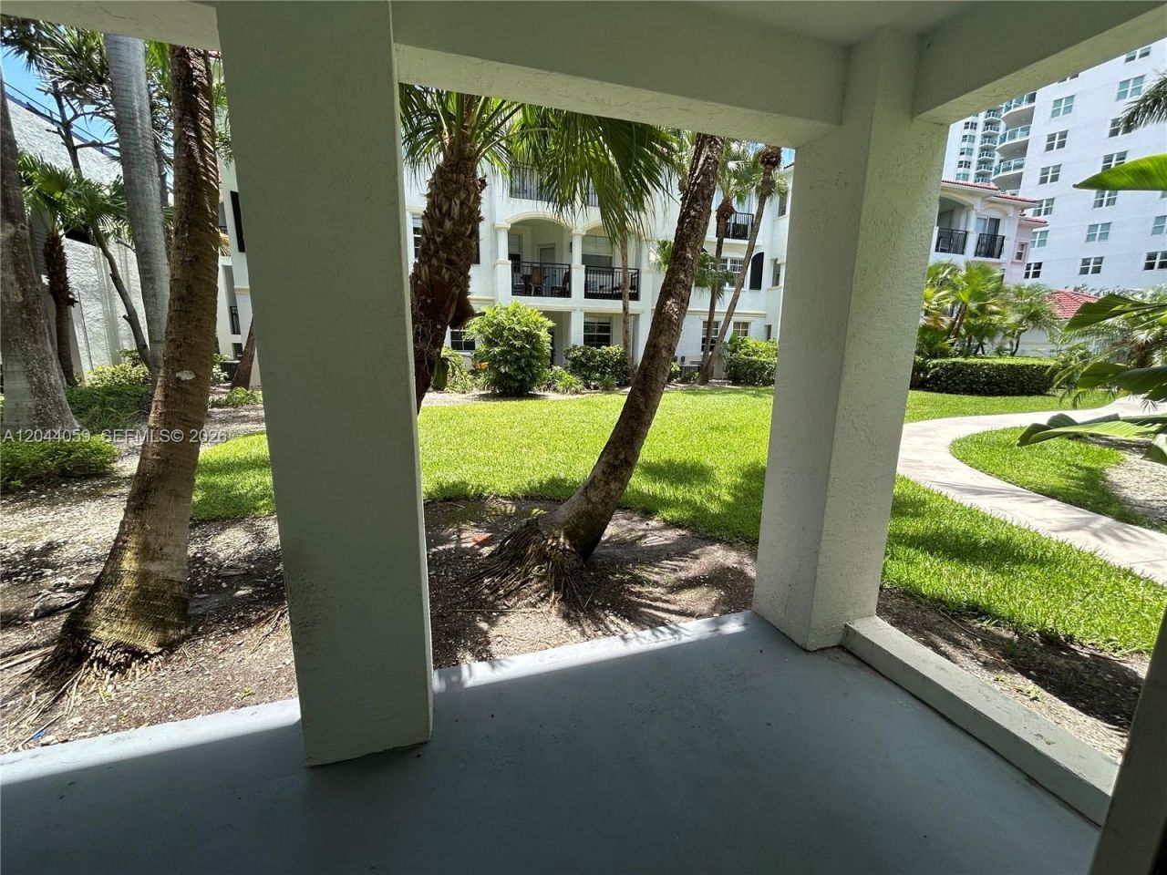 3225 NE 184th St, Unit 10106, Aventura, FL 33160 Photo