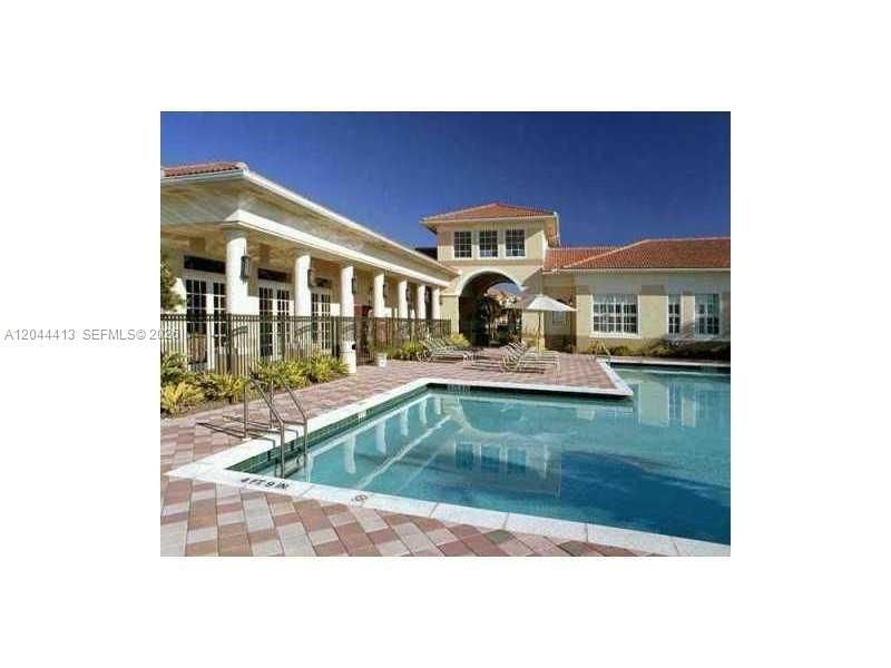2464 Centergate Dr , Unit 101, Miramar, FL 33025 Photo