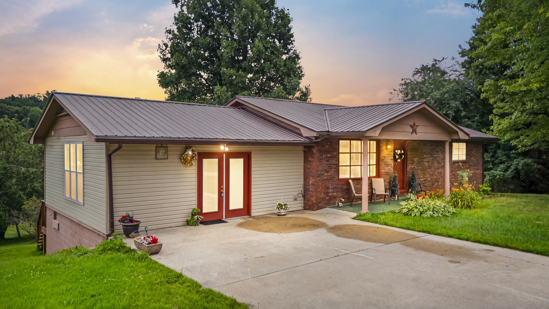 27 Poplar Lane, Morehead, KY 40351