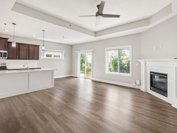 4417 Lower Beaver Road Road, Des Moines, IA 50310