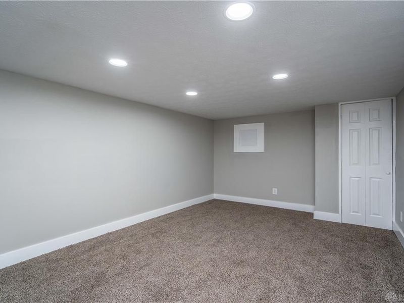 913 Charlotte Street, Hamilton, OH 45214 Photo 28