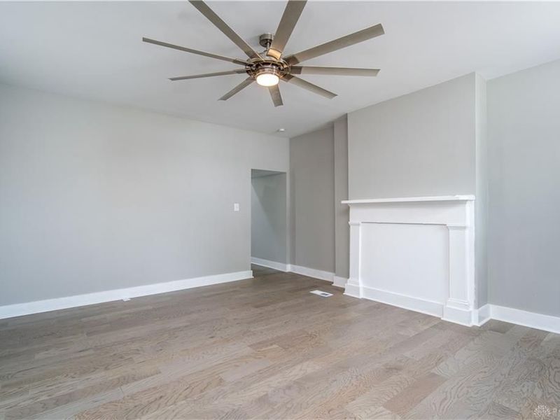 913 Charlotte Street, Hamilton, OH 45214 Photo 8