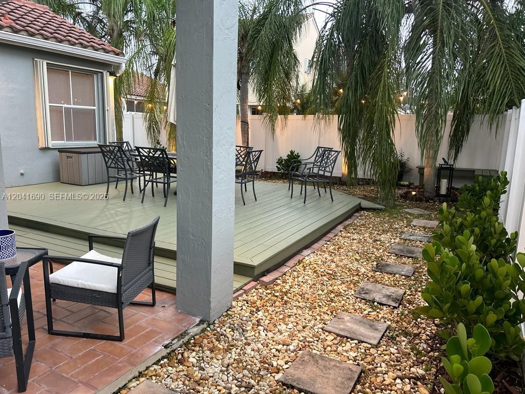805 Falling Water Rd , Weston, FL 33326 Photo