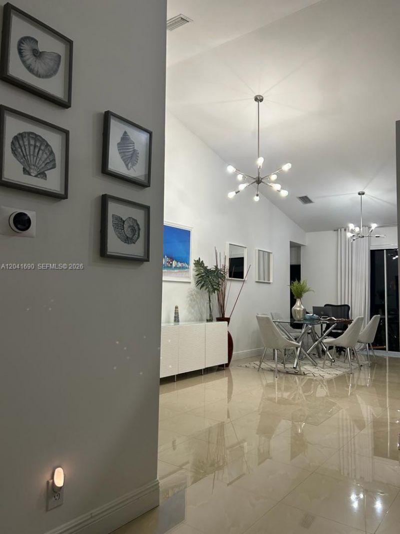 805 Falling Water Rd , Weston, FL 33326 Photo