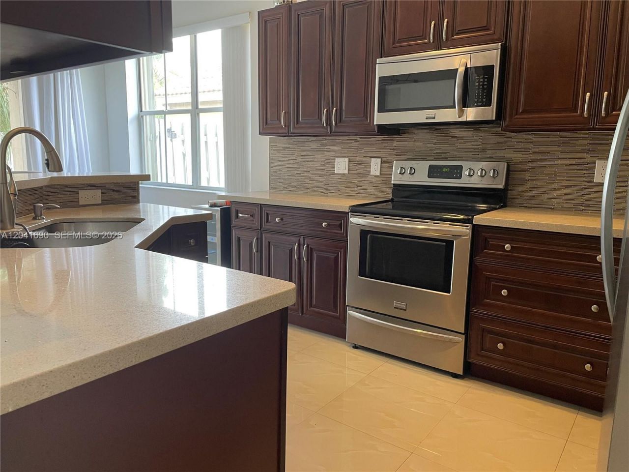 805 Falling Water Rd , Weston, FL 33326 Photo