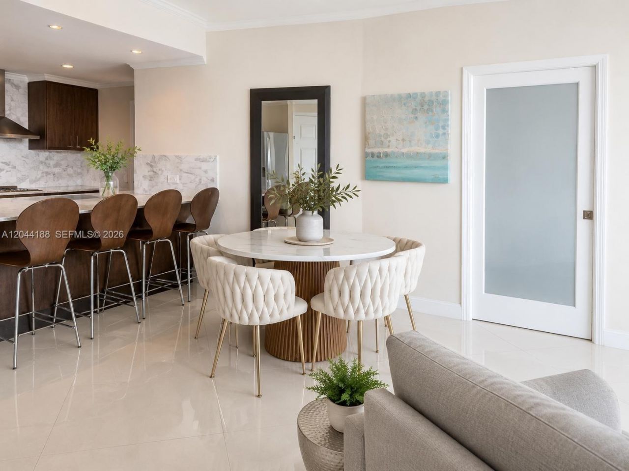300 S Pointe Dr, Unit 706, Miami Beach, FL 33139 Photo