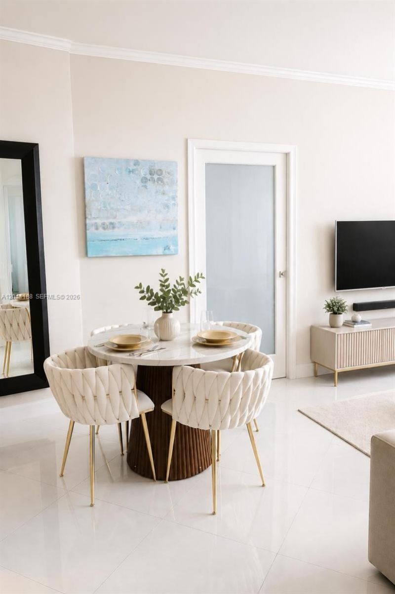 300 S Pointe Dr, Unit 706, Miami Beach, FL 33139 Photo