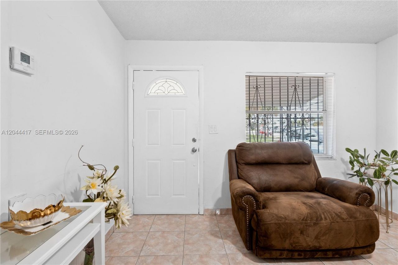 5631 NW 174th Dr, Miami Gardens, FL 33055 Photo