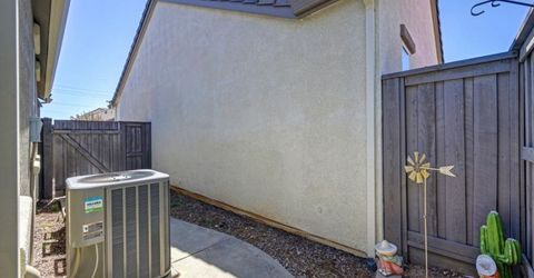 7438 Chevelle Way, Sacramento, CA 95829 Photo