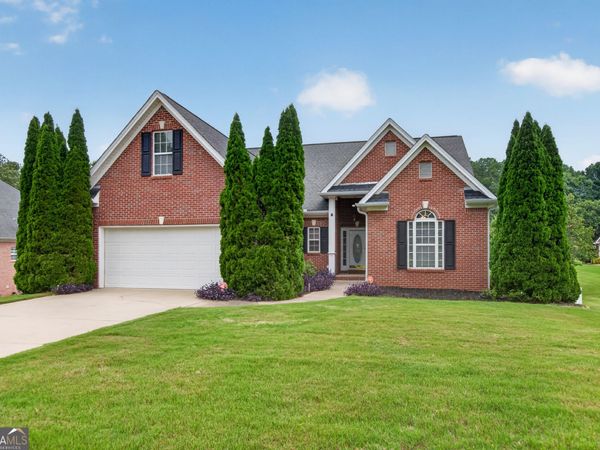 165 Biltmore Drive, Fayetteville, GA 30214