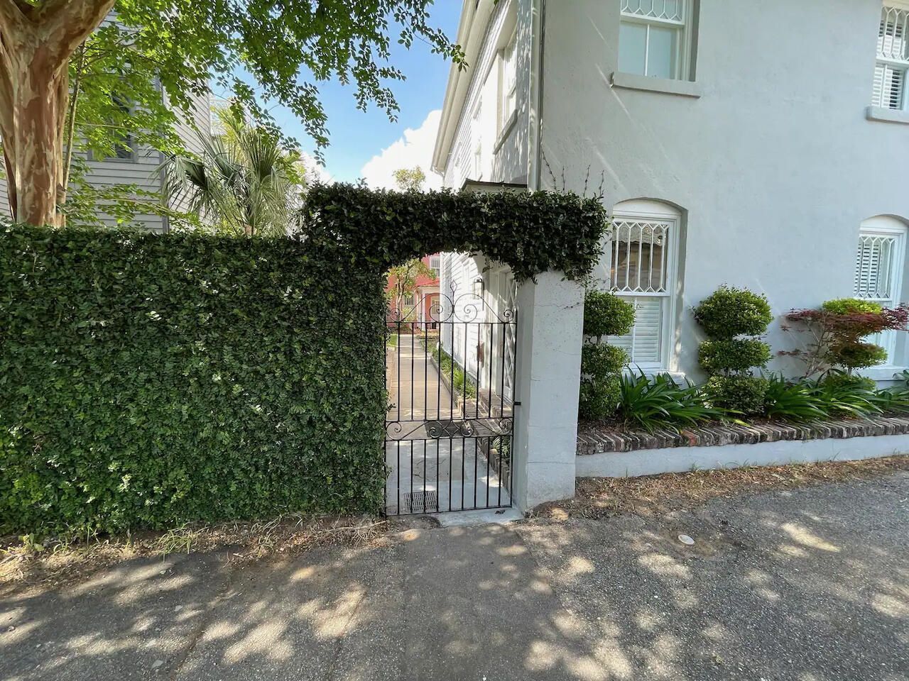 1 Weims Court Photo 36