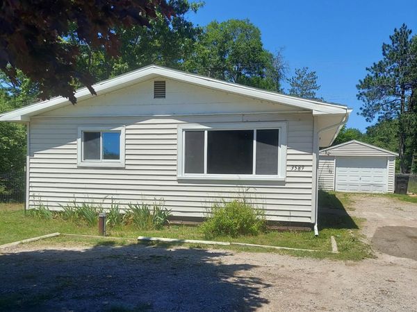 3589 River Road, Oscoda, MI 48750