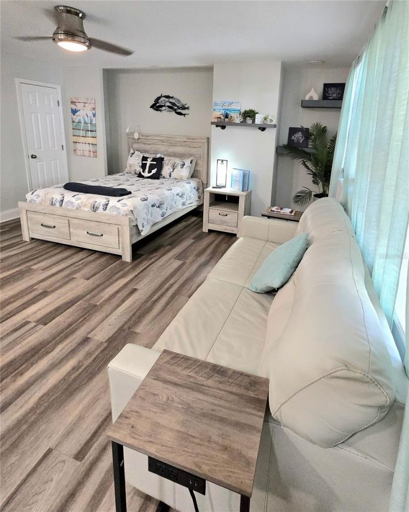 335 5th Avenue N, Saint Petersburg, FL 33701 Photo