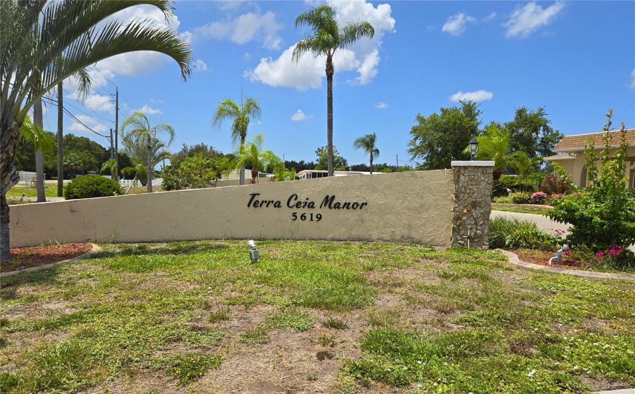 5619 Bayshore Road, Unit 435, Palmetto, FL 34221 Photo