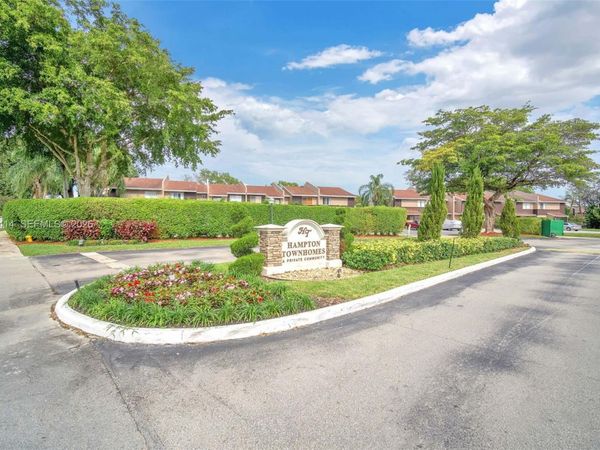 1245 SUSSEX DR , North Lauderdale, FL 33068
