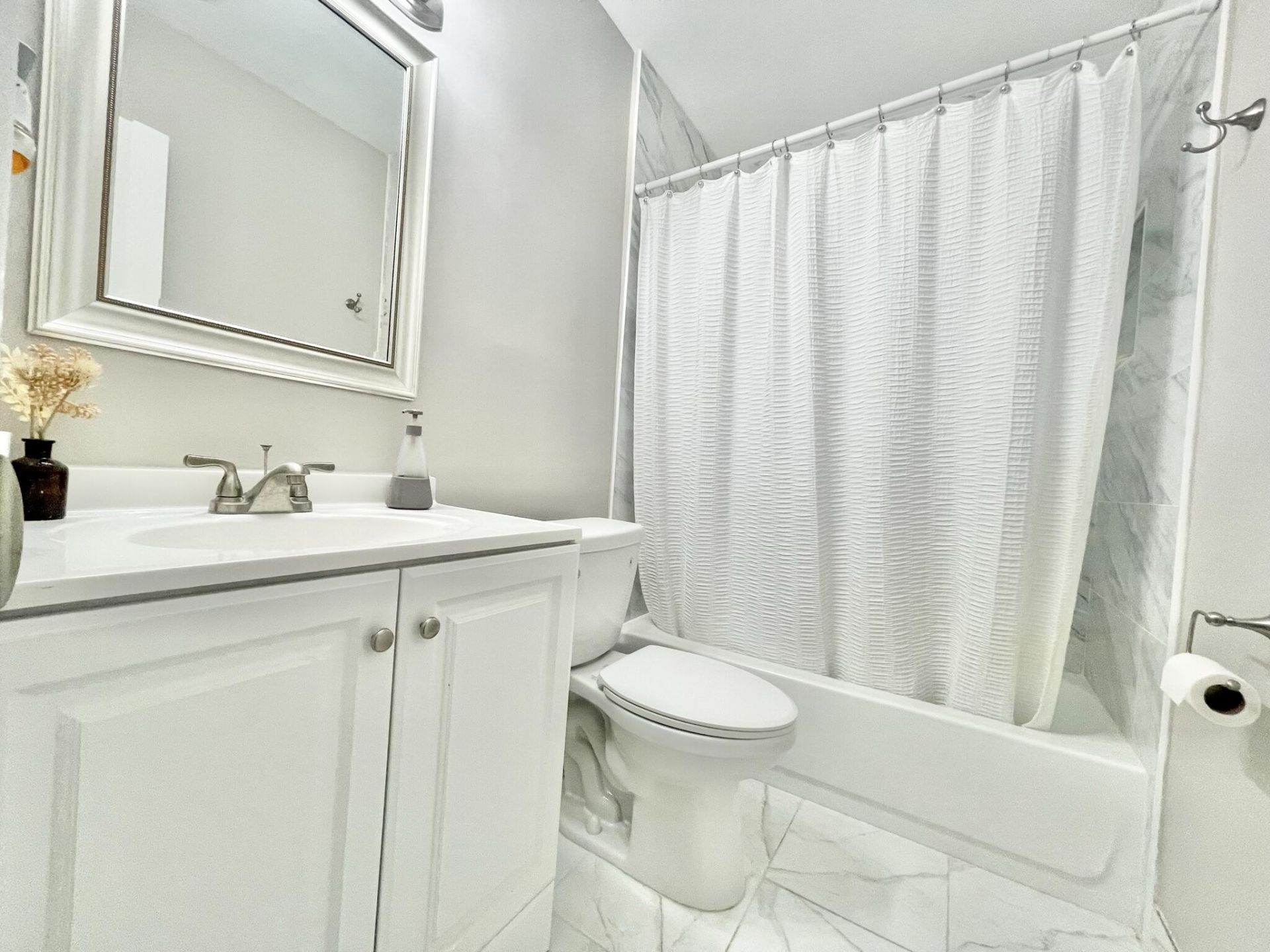 5630 Hollywood Boulevard, Hollywood, FL 33021 Photo