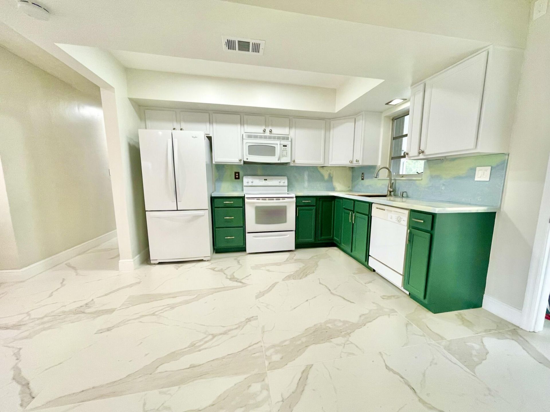 5630 Hollywood Boulevard, Hollywood, FL 33021 Photo