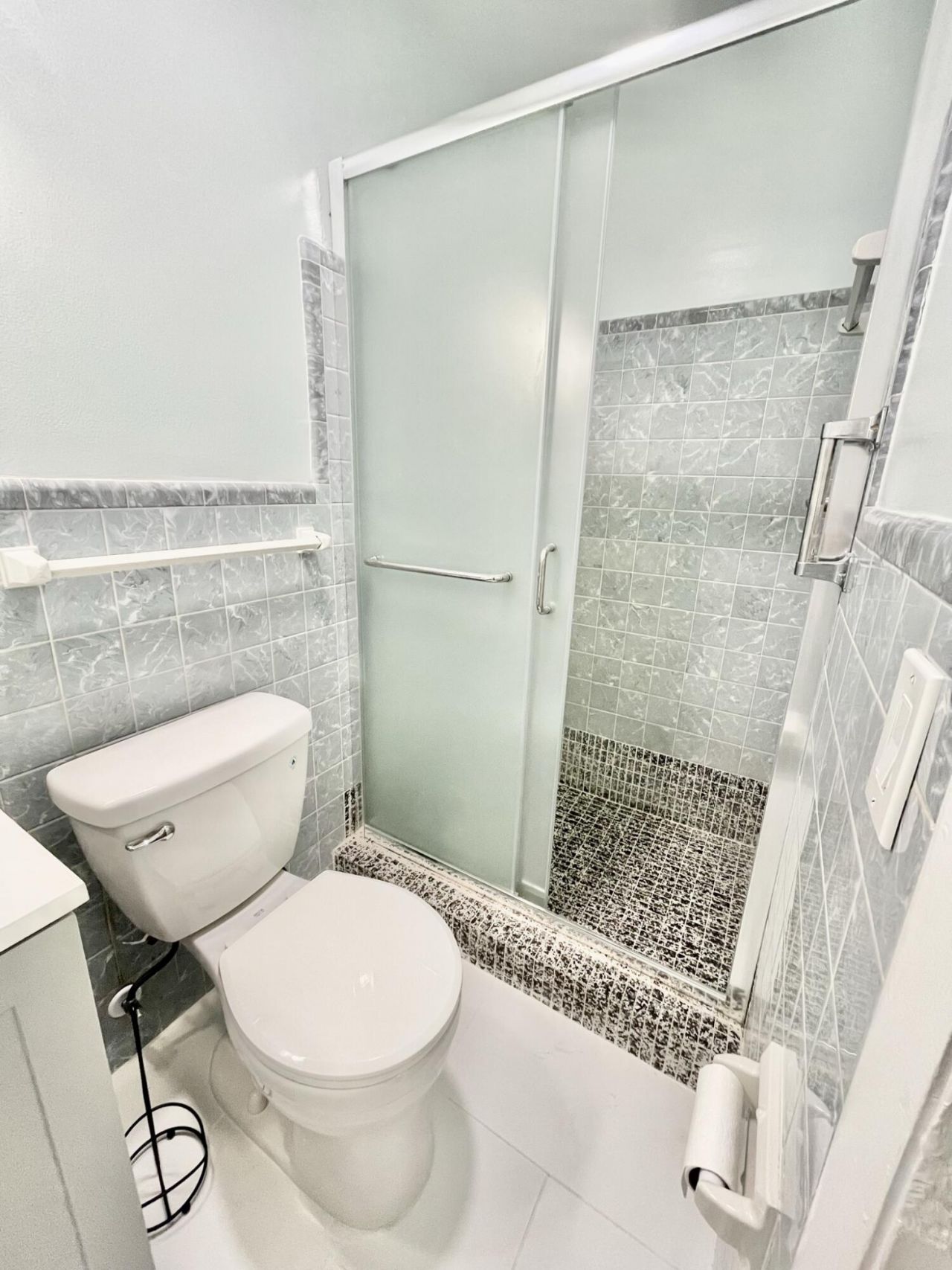5630 Hollywood Boulevard, Hollywood, FL 33021 Photo