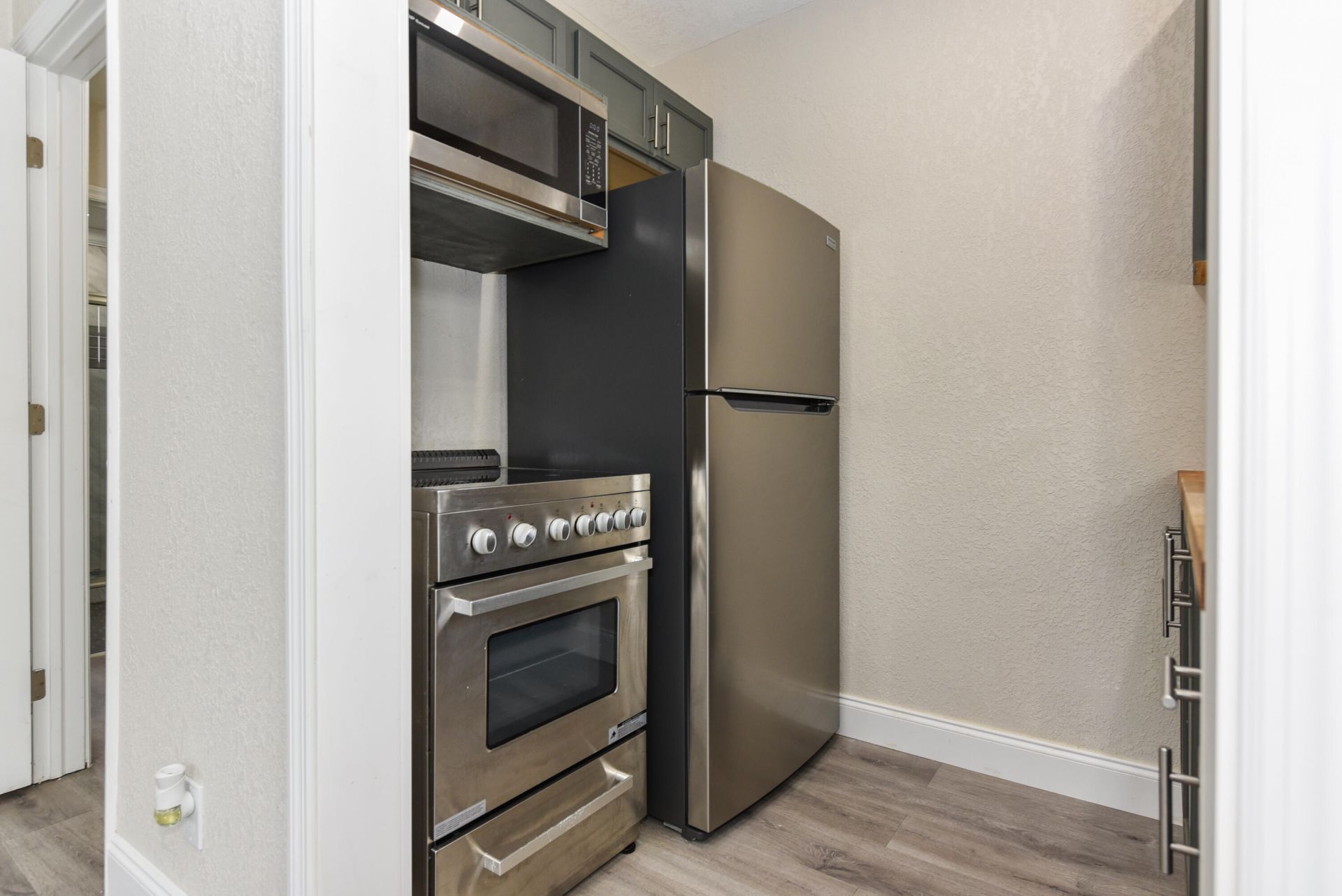 1001 S Federal Highway, Unit 2, Lake Worth Beach, FL 33460 Photo