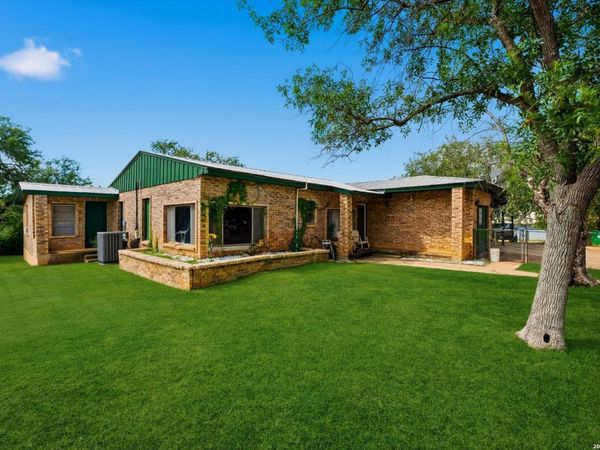 710 Storey, Cotulla, TX 78014
