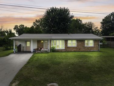 758 N Main Street, Stanton, KY 40380