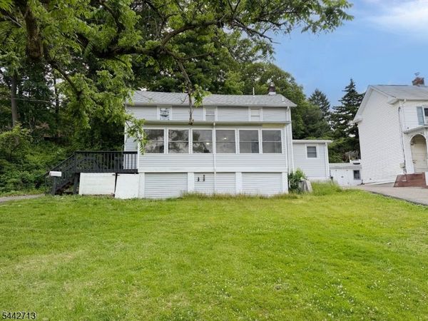 331 N Main St, Wharton, NJ 07885