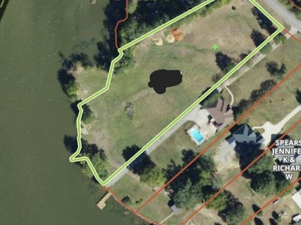 624 Riddles Bend Road, Rainbow City, AL 35906