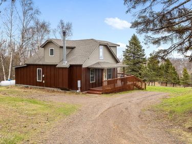 6076 Highway 61, Silver Bay, MN 55614