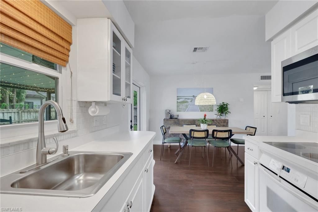 2593 Poinciana St , Naples, FL 34105 Photo