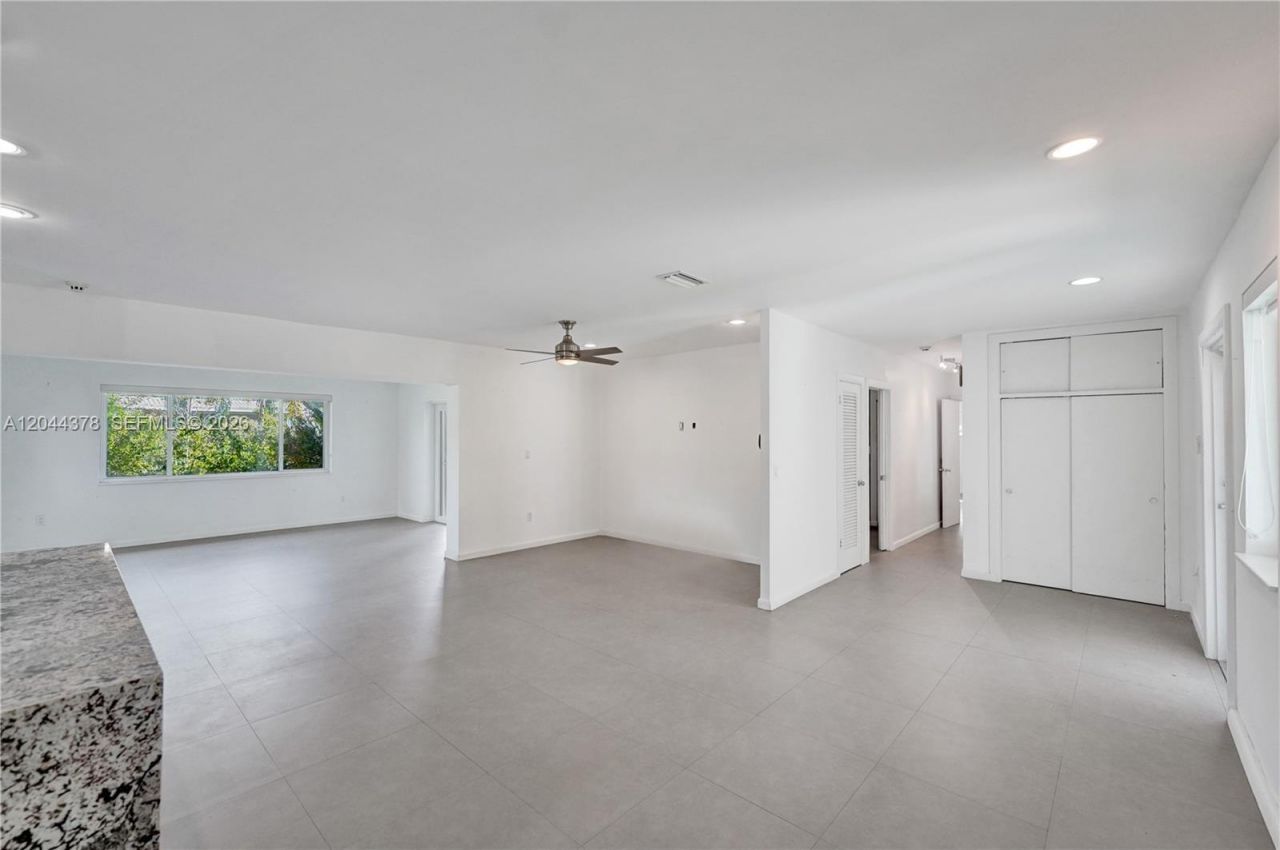 4311 Hayes St , Hollywood, FL 33021 Photo