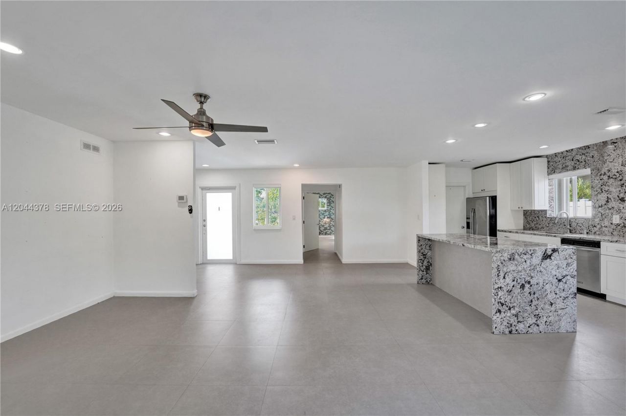 4311 Hayes St , Hollywood, FL 33021 Photo