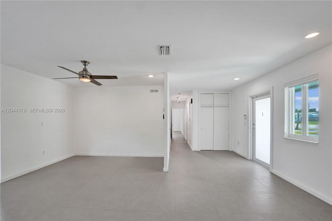 4311 Hayes St , Hollywood, FL 33021 Photo