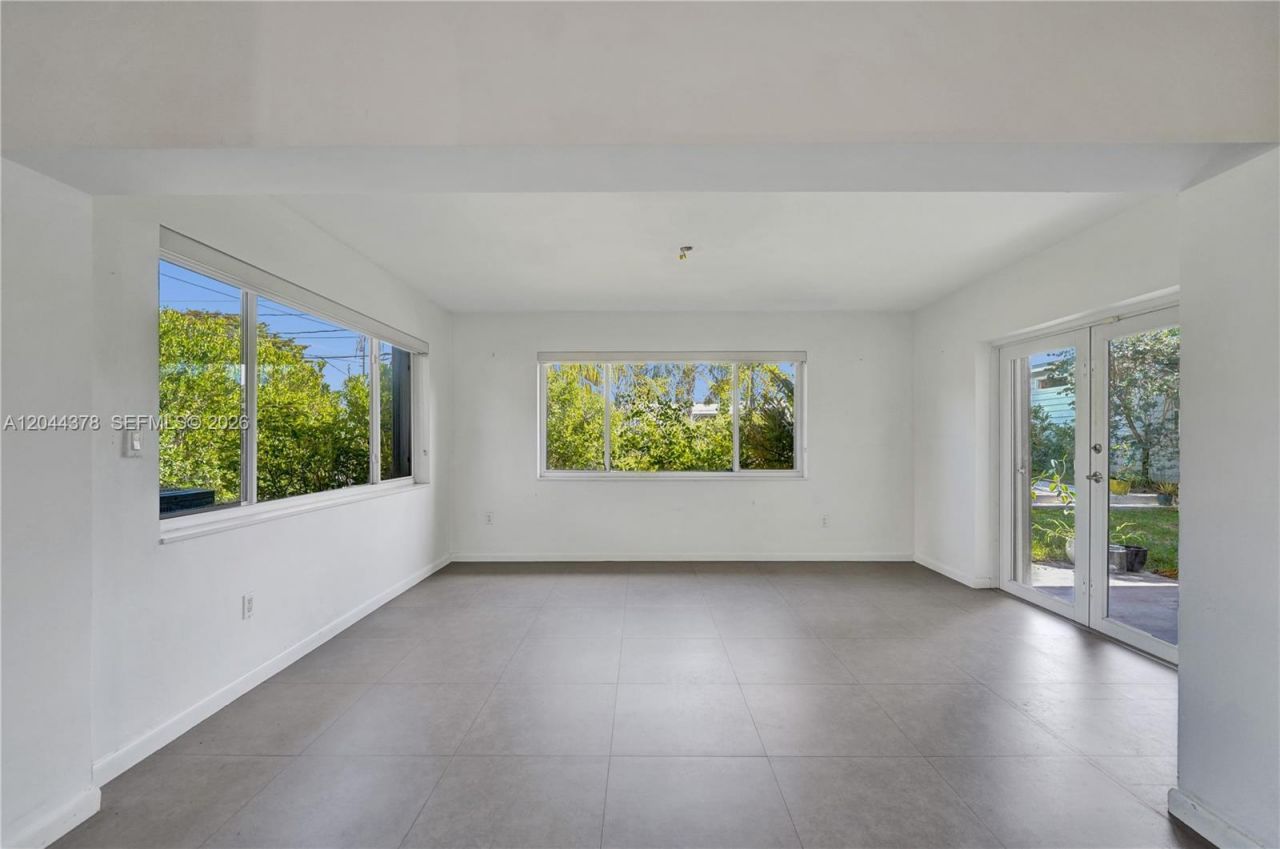 4311 Hayes St , Hollywood, FL 33021 Photo