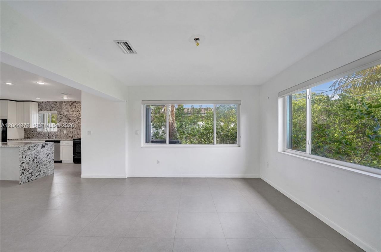 4311 Hayes St , Hollywood, FL 33021 Photo