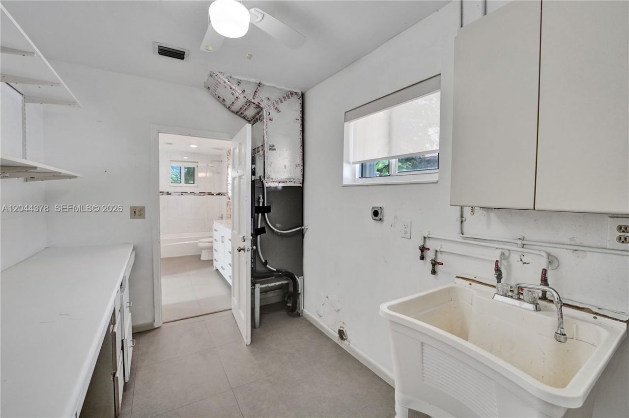 4311 Hayes St , Hollywood, FL 33021 Photo