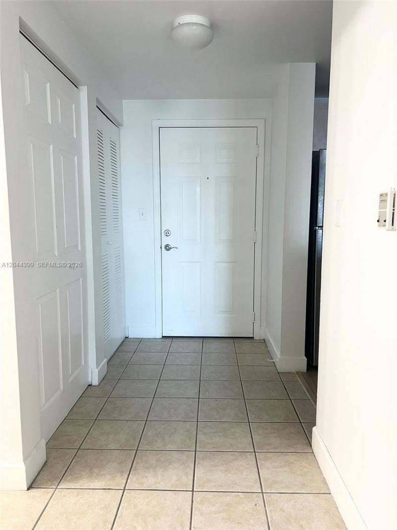 50 Menores Ave , Unit 720, Coral Gables, FL 33134 Photo