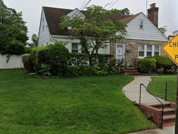 92 Melvin Avenue , West Hempstead, NY 11552