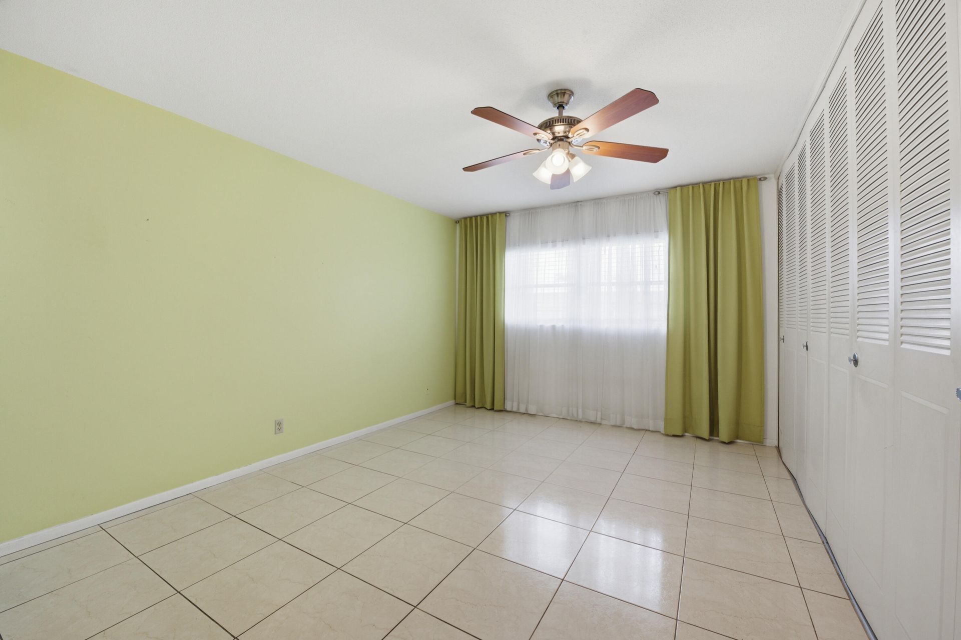 2789 Ashley Drive W, Unit C, West Palm Beach, FL 33415 Photo