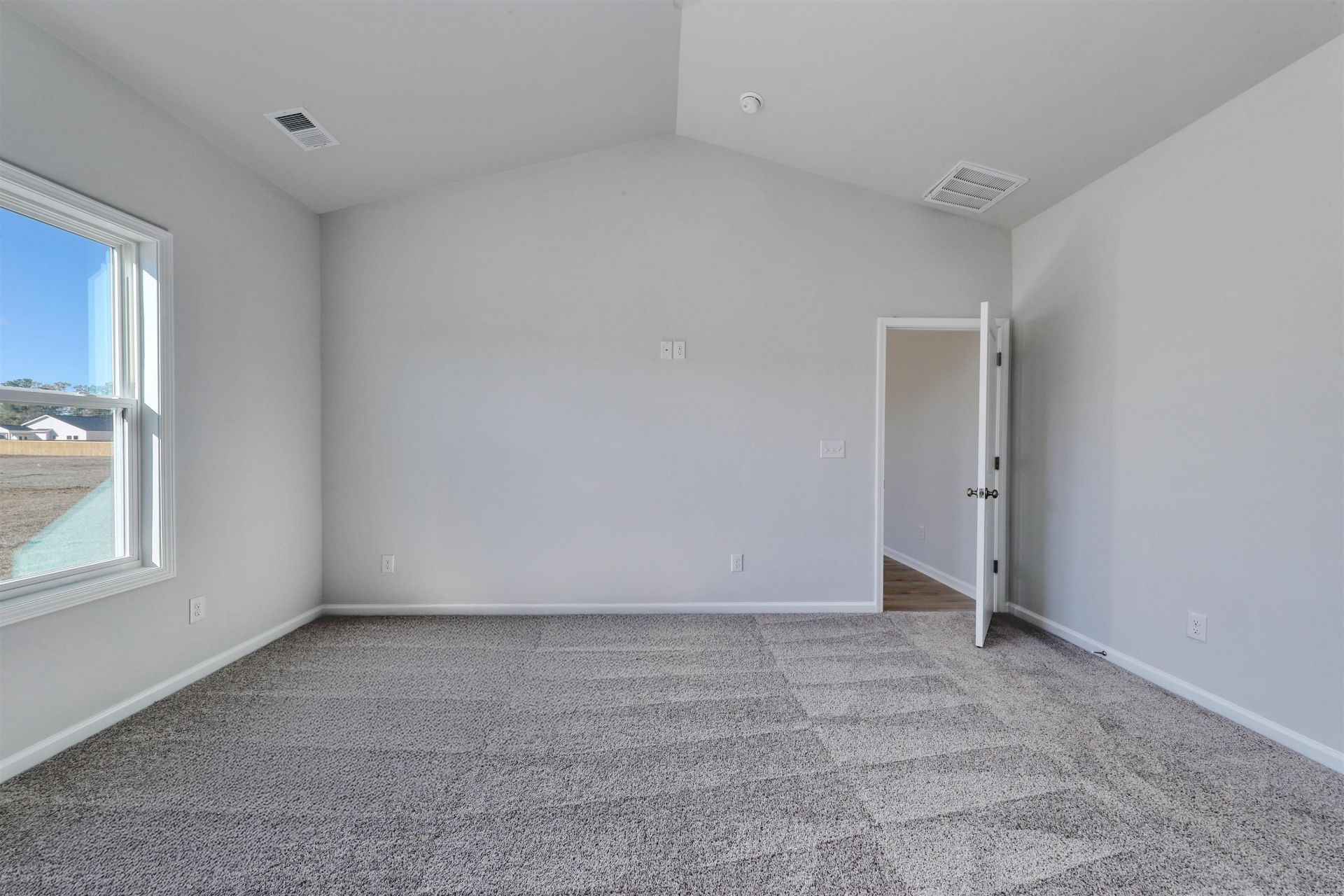 812 Wild Indigo Dr Photo 13