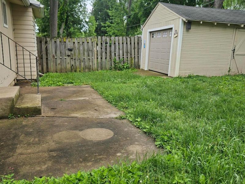 13522 Queen Road NE, Thornville, OH 43076 Photo 3